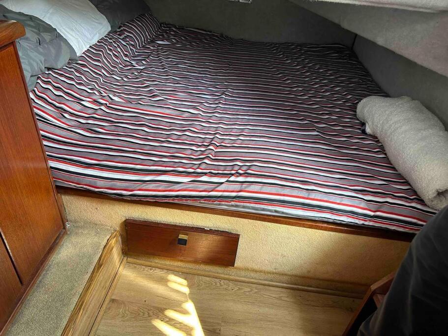 Waterfront 32' Bayliner Yacht Otel Providence Dış mekan fotoğraf